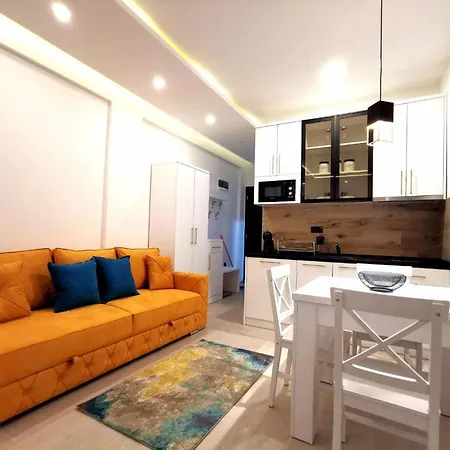 Golden Sky N Lux 57 Milmari & * Kopaonik