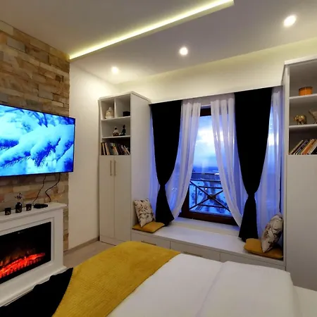 Golden Sky N Lux 57 Milmari & Apartmán